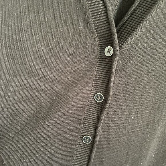 Talbots Petite Women LP Black Knit V-Neck Button Up Raglan Girlfriend Cardigan - Picture 7 of 11